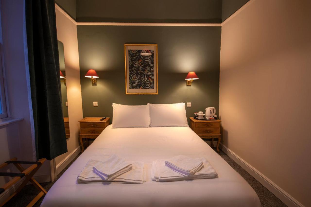 Douglas Arms Hotel Castle Douglas Buitenkant foto